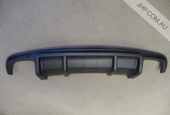 Holden VF Commodore SSV / Chevrolet SS Bumper Bar Insert – Phantom Black, Pair, Left & Right Fog Lamp Bezels, Australia